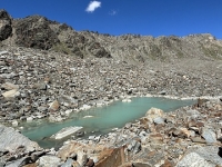 Laghetto glaciale attiguo al più grande Grüebusee