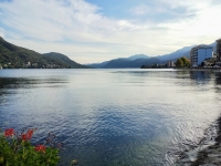 Lago d'Orta dal centro di Omegna