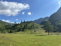 Dopo le Cascate del Toce in direzione di Riale